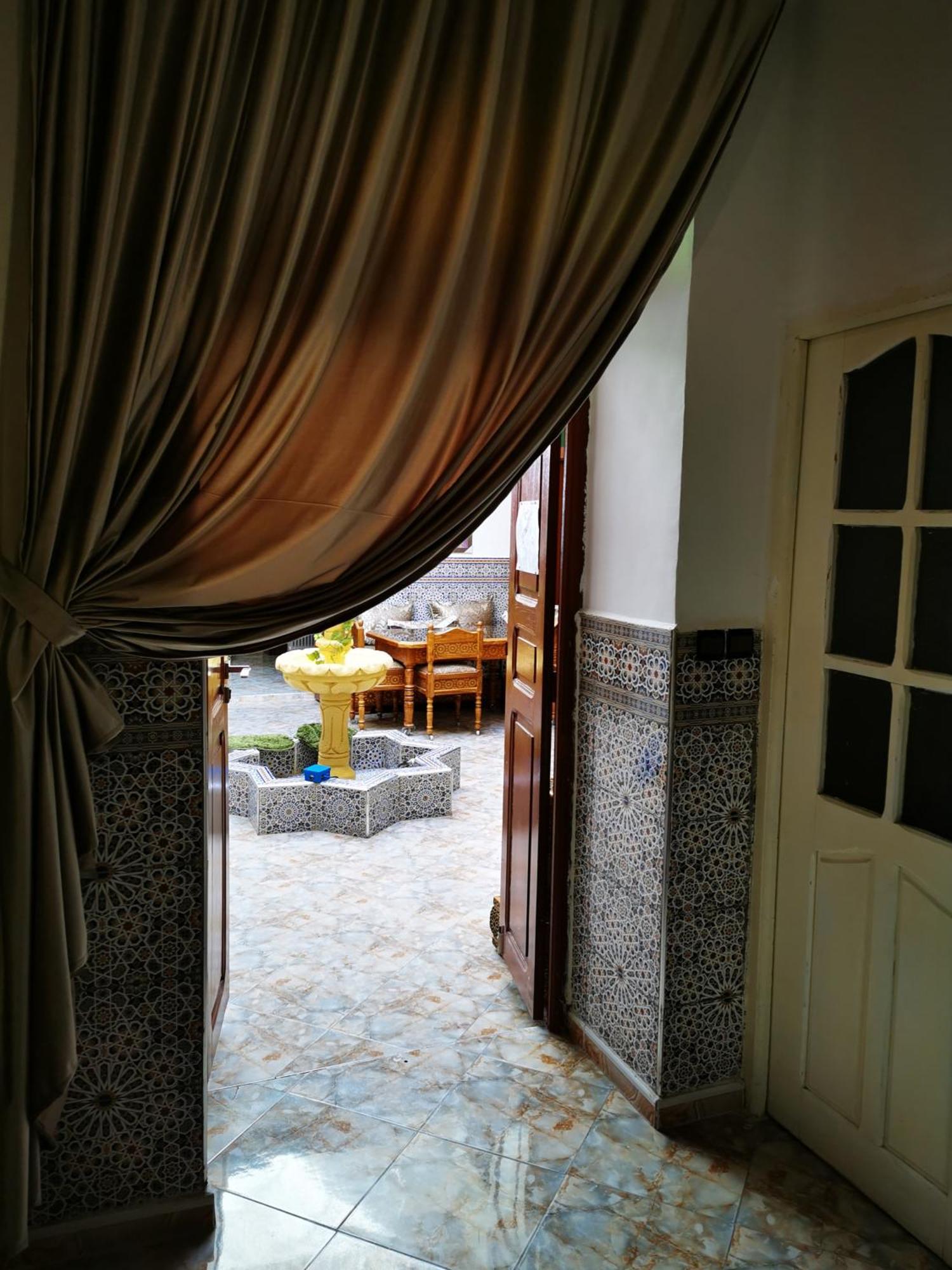 Riad Dar Al Fassia Oujda Phòng bức ảnh