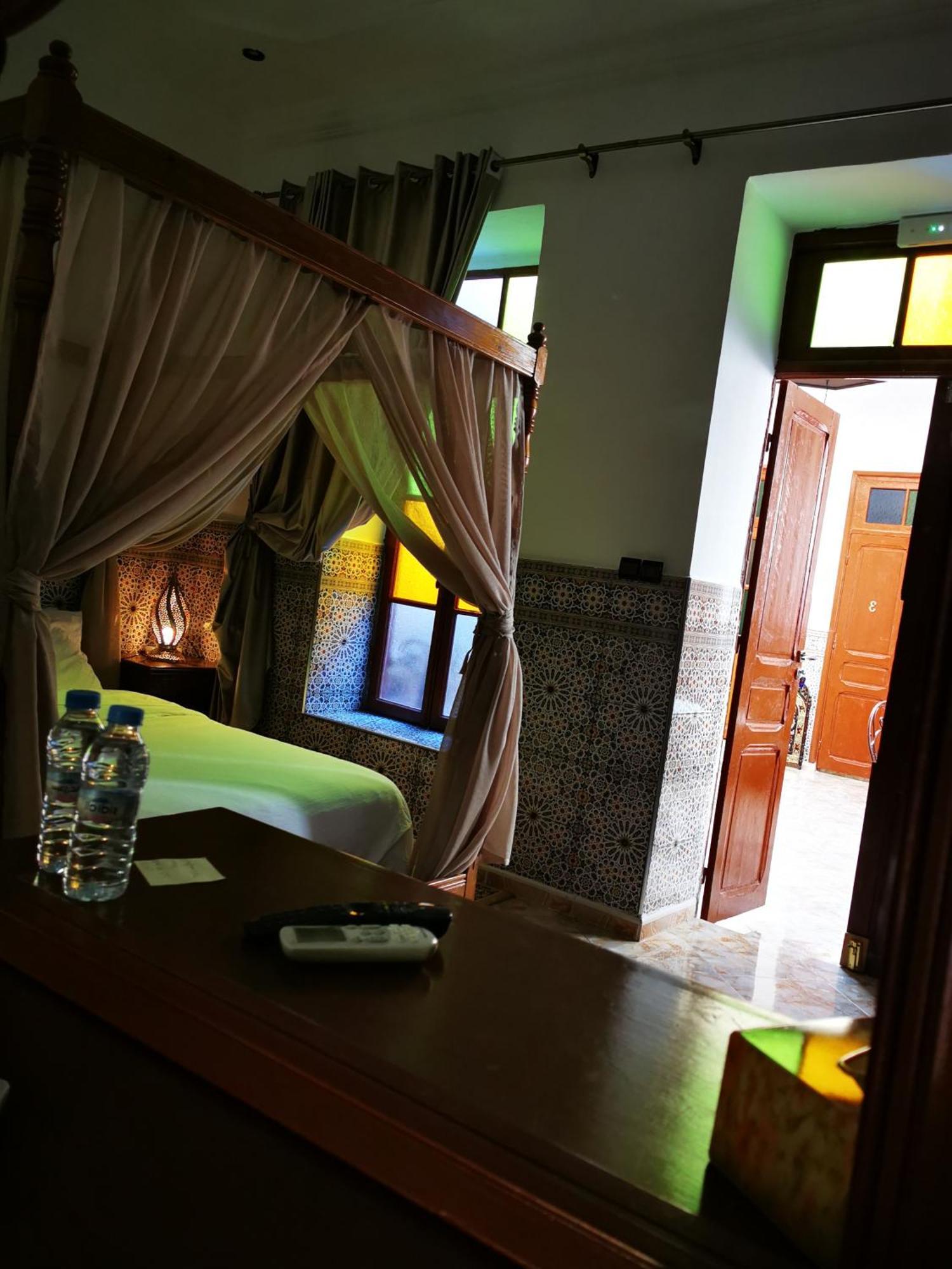 Riad Dar Al Fassia Oujda Phòng bức ảnh